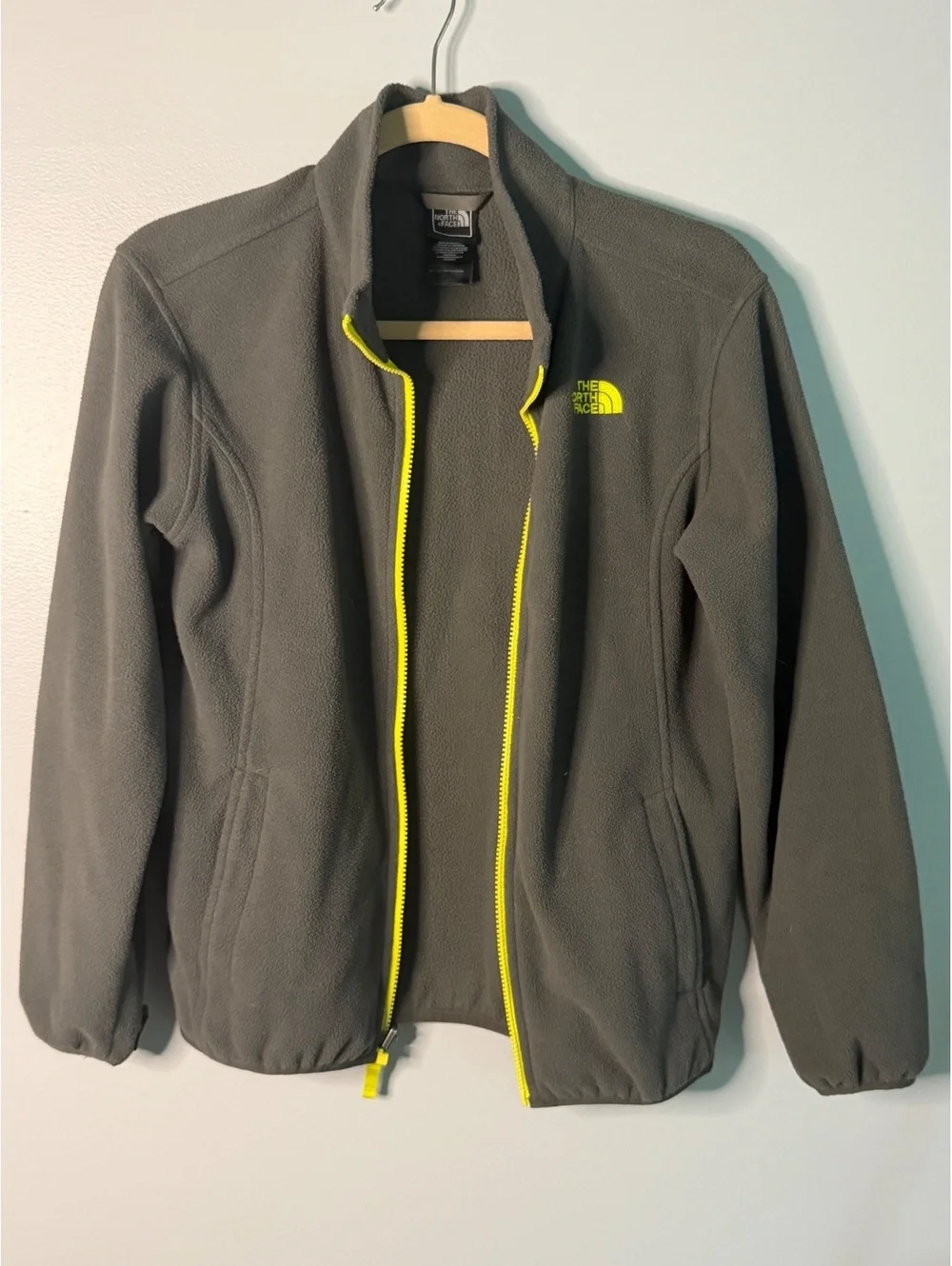 The North Face Youth Fleece Jacket Large (14/16) Gray with Yellow Zipper